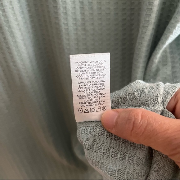 Chaser Waffle Knit Long Sleeve Vee Neck Thermal Top Size XL in Minty Blue NWT - Picture 7 of 12